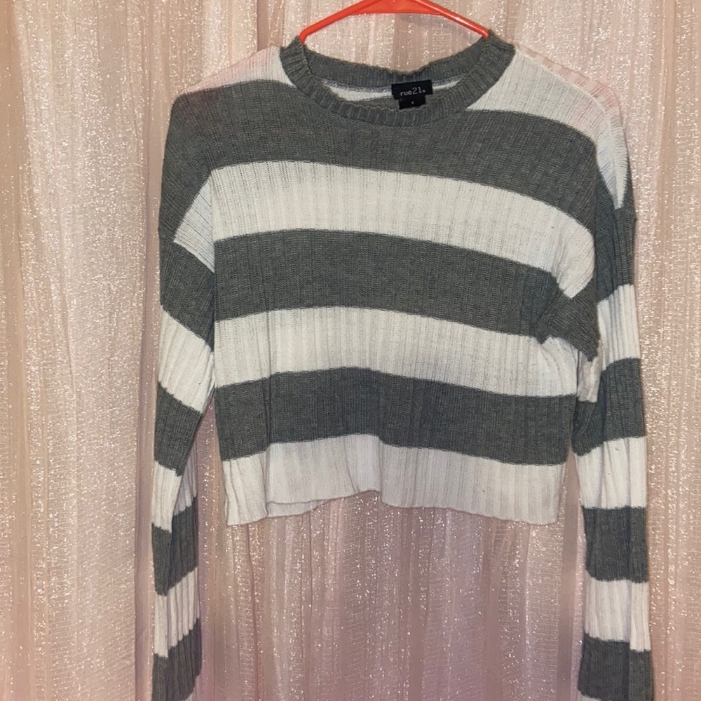 Cropped Sweater